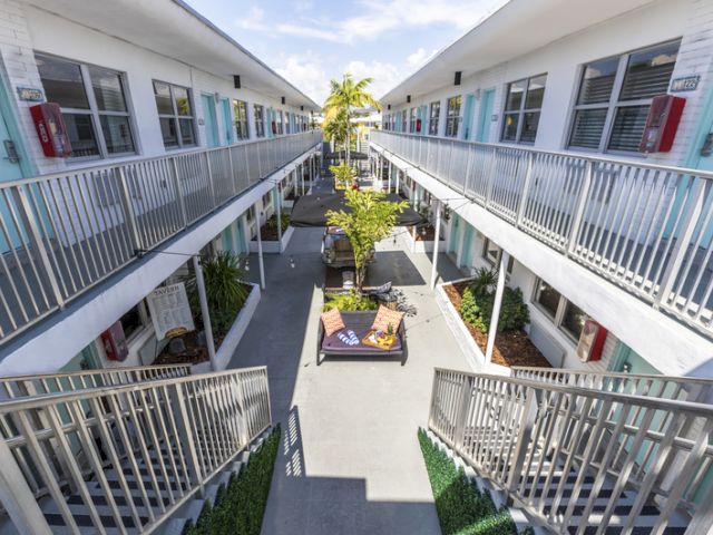 Seaside All Suites Hotel — photo 48 of 60