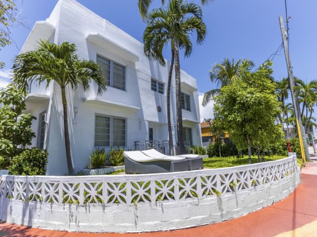 Seaside All Suites Hotel — photo 50 of 60